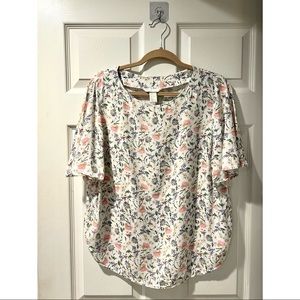 H&M White Floral Flounce Sleeve Shirt